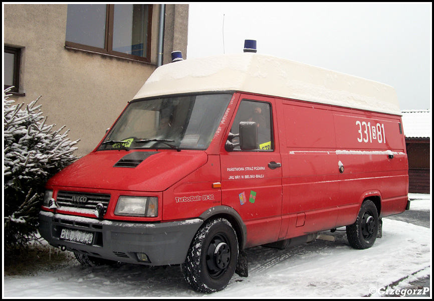 331[S]81 - SLKw Iveco Turbo Daily 35-10/Schmitz - JRG 1 Bielsko- BiaÅ‚a*