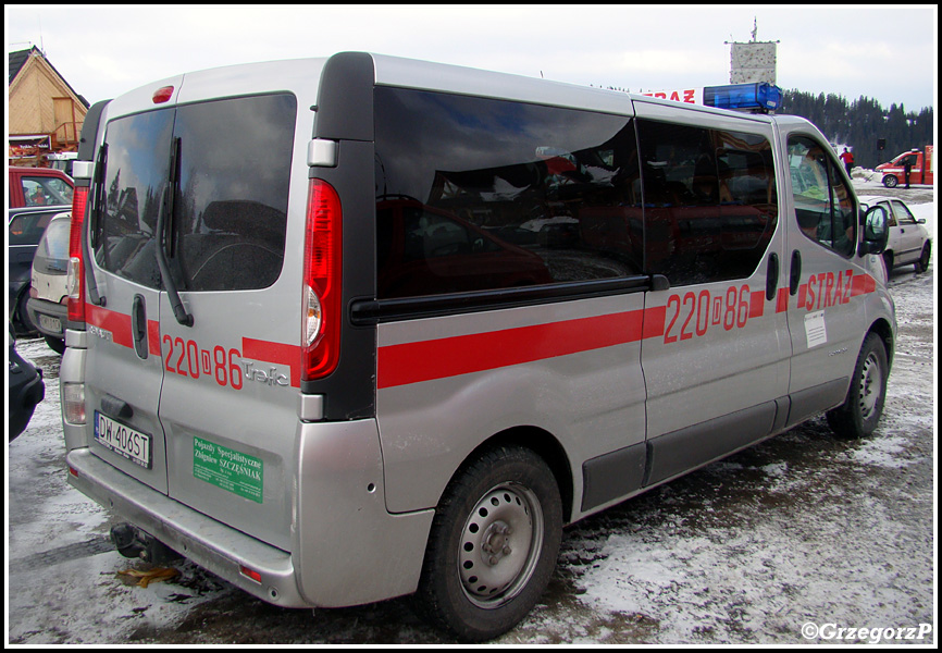 220[D]86 - SLKw Renault Trafic dCi 115/SzczÄ™Å›niak - KW PSP WrocÅ‚aw
