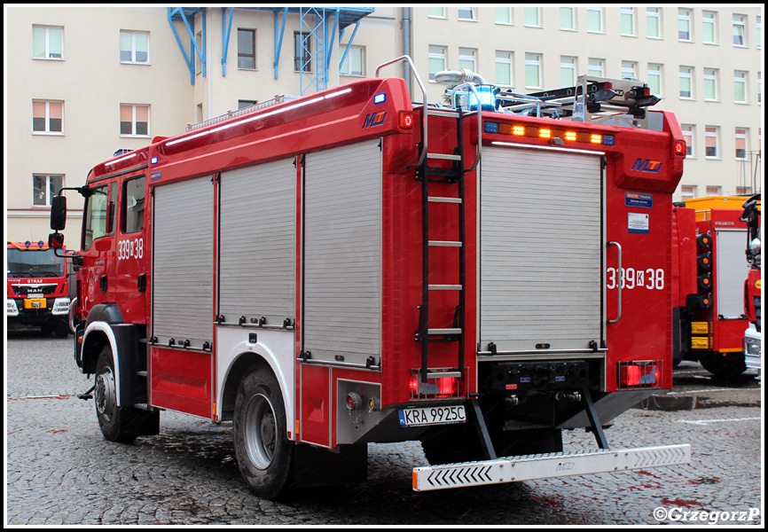 339[K]38 - GCBA 4,6/29 MAN TGM 18.340/Moto Truck - OSP Åuczyce