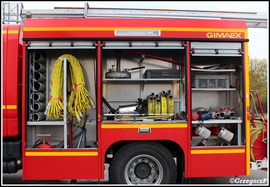 8174 TH 53 - FPT Renault Midlum 240 DXi/Gimaex- SDIS 53 de la Mayenne, Centre de Secours ChÃ¢teau-Gontier