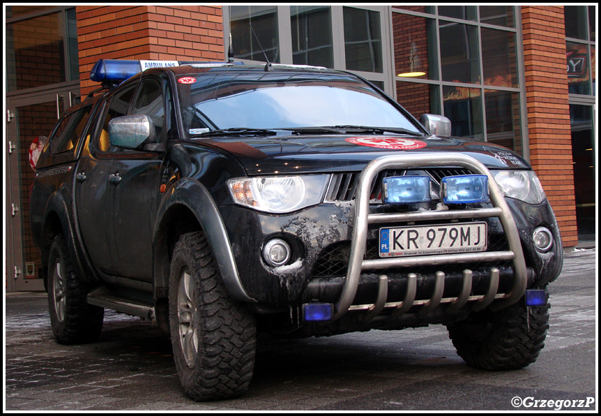 Mitsubishi L200 - Polish Rescue Team KrakÃ³w