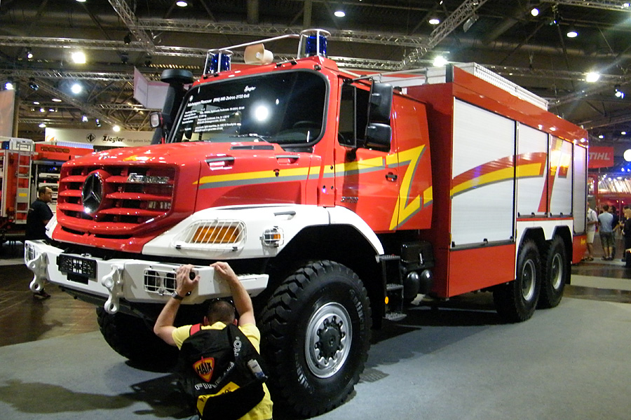 SCRt Mercedes Benz Zetros 2733/Ziegler - Interschutz 2010