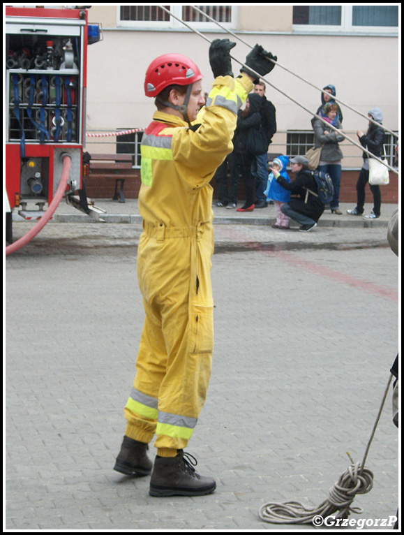 9.04.2011 - Warszawa - DzieÅ„ otwarty w SGSP