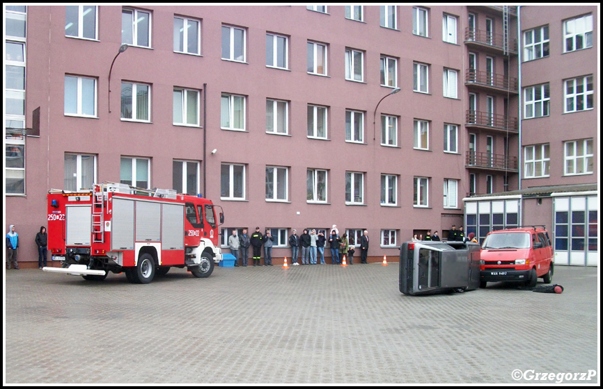 9.04.2011 - Warszawa - DzieÅ„ otwarty w SGSP