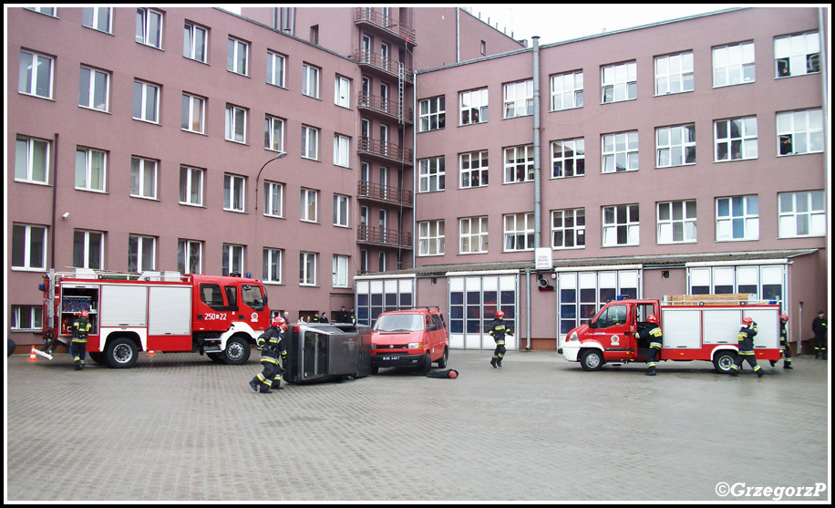 9.04.2011 - Warszawa - DzieÅ„ otwarty w SGSP