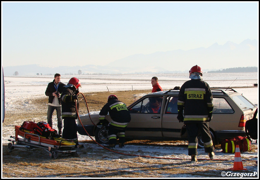 11.12.2011 - Nowy Targ, lotnisko - â€žPoÅ›lizg bezpiecznie kontrolowanyâ€