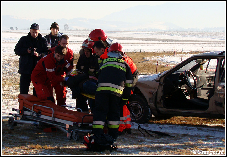 11.12.2011 - Nowy Targ, lotnisko - „Poślizg bezpiecznie kontrolowany”