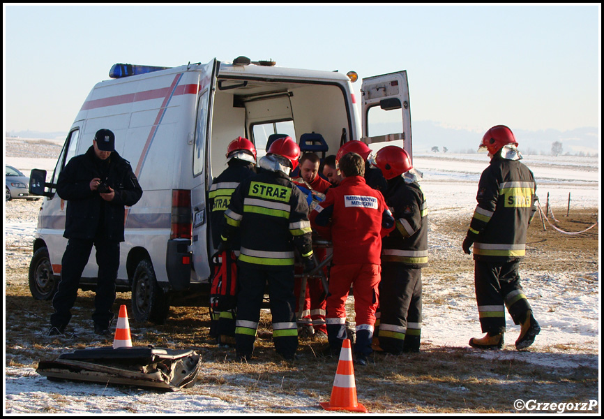11.12.2011 - Nowy Targ, lotnisko - â€žPoÅ›lizg bezpiecznie kontrolowanyâ€
