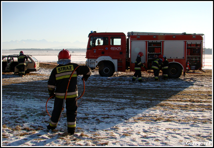 11.12.2011 - Nowy Targ, lotnisko - „Poślizg bezpiecznie kontrolowany”