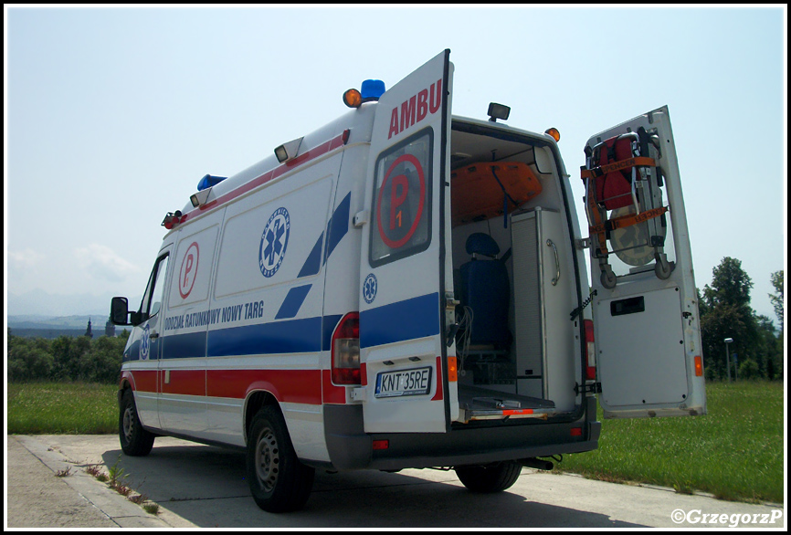P1 - Mercedes Benz Sprinter 313 CDI/AutoForm - OddziaÅ‚ Ratunkowy Nowy Targ