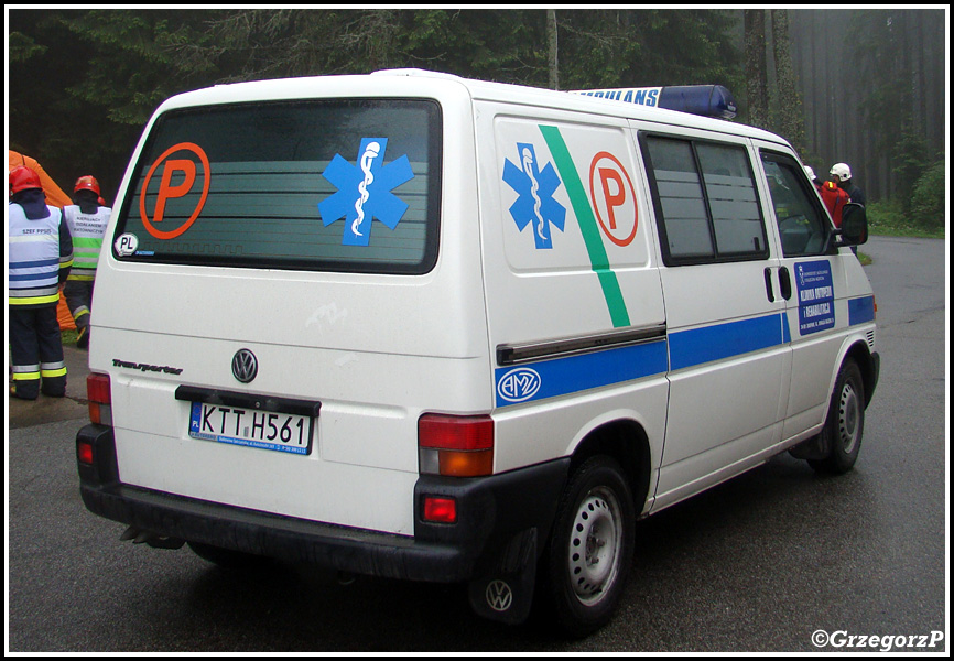 P - Volkswagen Transporter T4/AMZ - Klinika Ortopedii i Rehabilitacji CMUJ, Zakopane