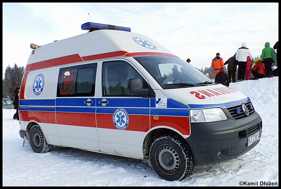 P - Volkswagen Transporter T5/ Auto Form - Szpital Powiatowy Zakopane