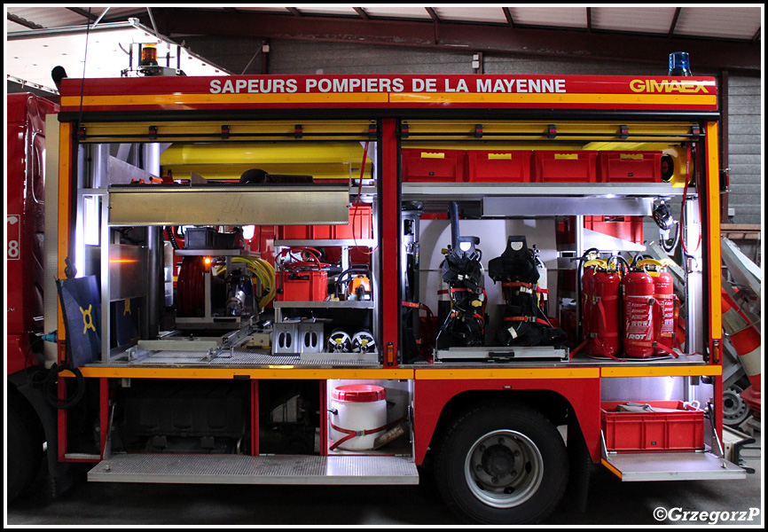 CP-637-NZ - VSR Renault Midlum 220.12 dCi/Gimaex - SDIS 53 de la Mayenne, Centre de Secours Château-Gontier