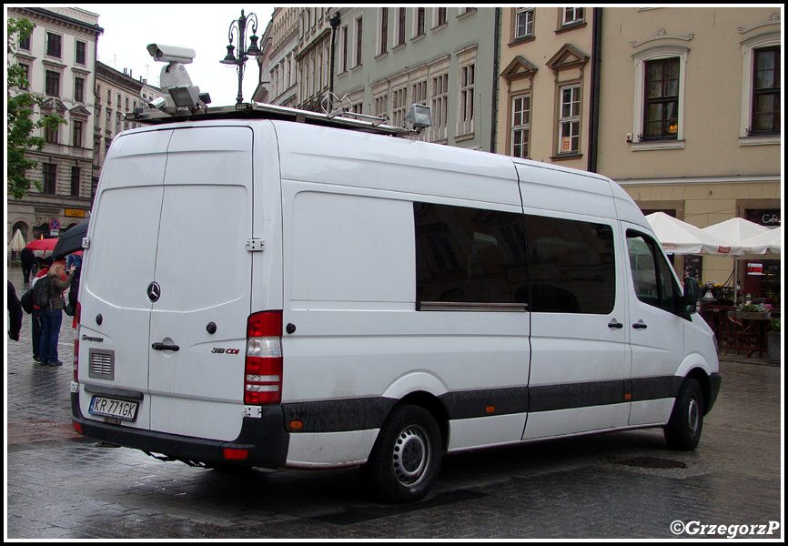 MCM Mercedes Benz Sprinter 318 CDI - KMP Kraków