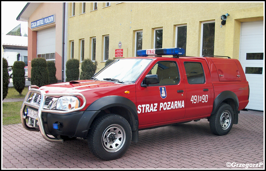 491[K]90 - SLRr Nissan PickUp - JRG Nowy Targ*