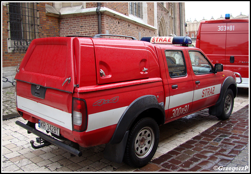 300[K]91 - SLOp Nissan Pickup - KM PSP Kraków