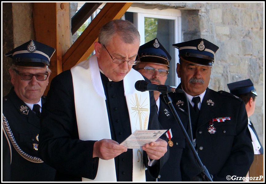 20.05.2012 - PyzÃ³wka - Obchody 80- lecia OSP oraz poÅ›wiÄ™cenie wozu bojowego