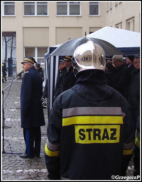 14.01.2014 - KrakÃ³w, SzkoÅ‚a AspirantÃ³w PSP - Przekazanie samochodÃ³w dla jednostek OSP wojewÃ³dztwa MaÅ‚opolskiego