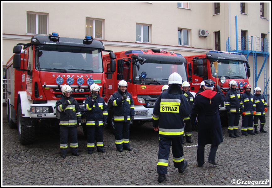 14.01.2014 - Kraków, Szkoła Aspirantów PSP - Przekazanie samochodów dla jednostek OSP województwa Małopolskiego