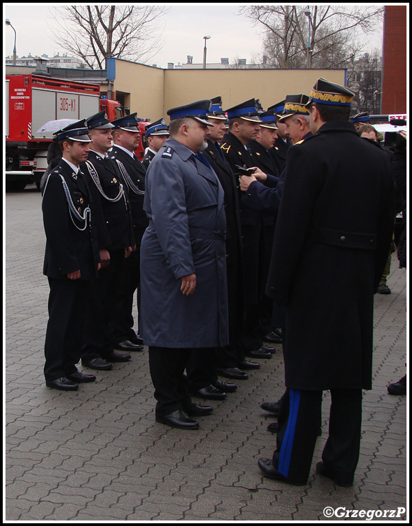 11.02.2014 - KrakÃ³w, ul. Zarzecze - Przekazanie sprzÄ™tu dla PSP wojewÃ³dztwa maÅ‚opolskiego