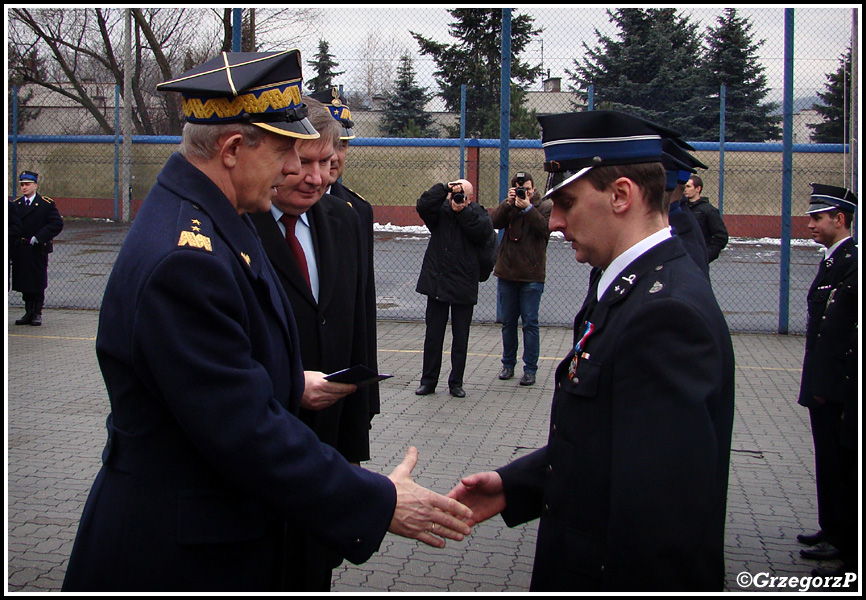 11.02.2014 - Kraków, ul. Zarzecze - Przekazanie sprzętu dla PSP województwa małopolskiego