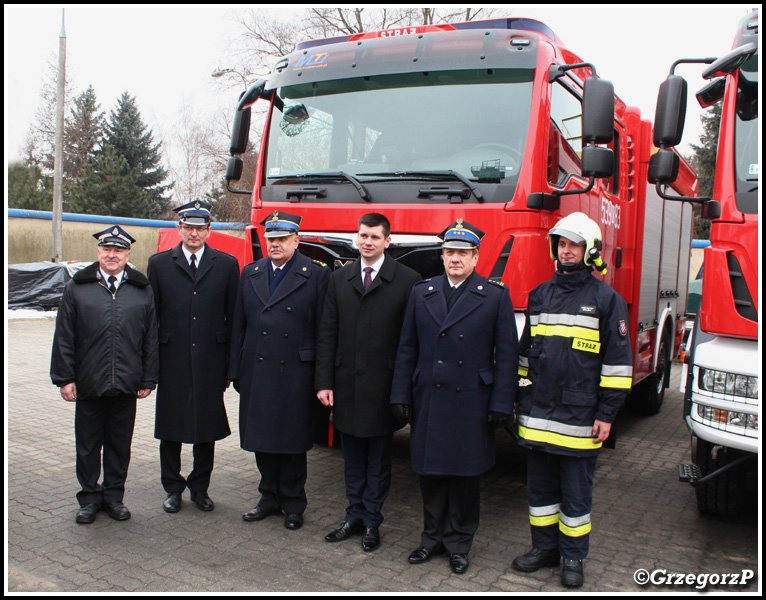 17.02.2017 - Kraków, ul. Zarzecze - Przekazanie samochodów dla OSP województwa małopolskiego