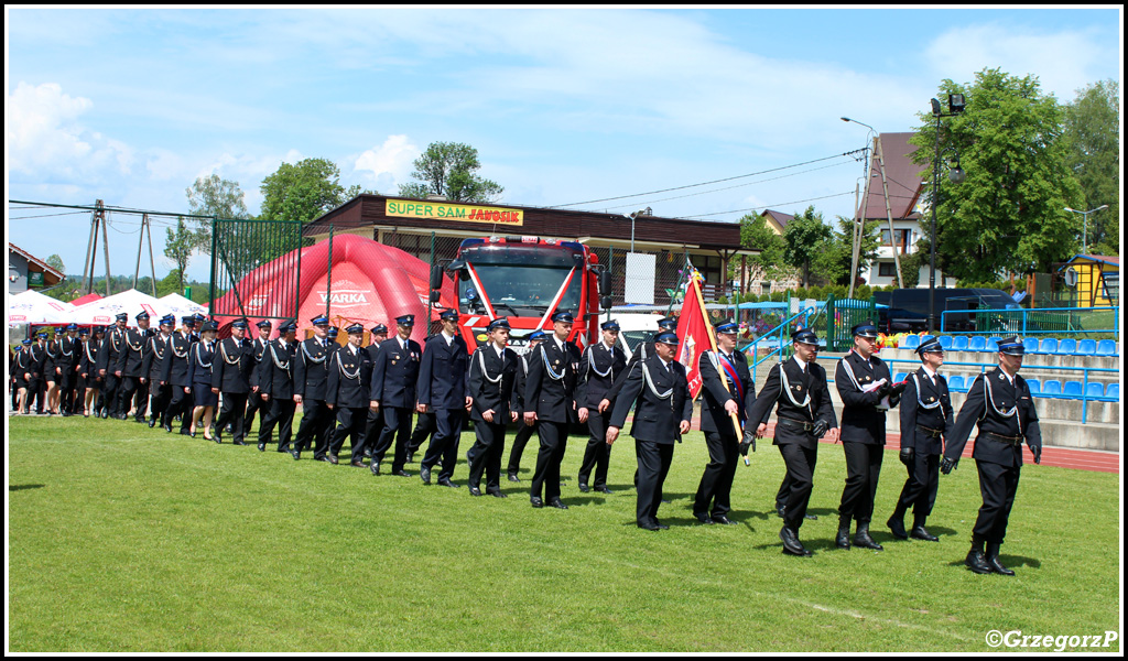 29.05.2016 - Skawa - Jubileusz 90-lecia OSP oraz poświęcenie i przekazanie wozu