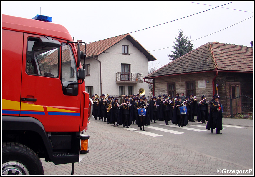 20.11.2011 - Mszana Dolna - PoÅ›wiÄ™cenie nowego wozu bojowego OSP