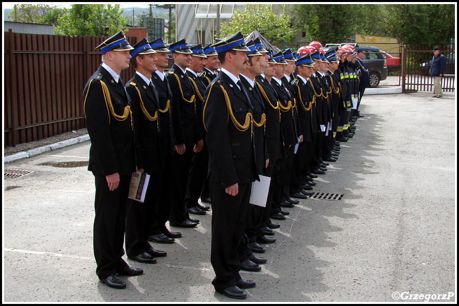 17.05.2012 - MyÅ›lenice, plac KP PSP - Powiatowe Obchody Dnia StraÅ¼aka oraz Jubileuszu XX-lecia PSP