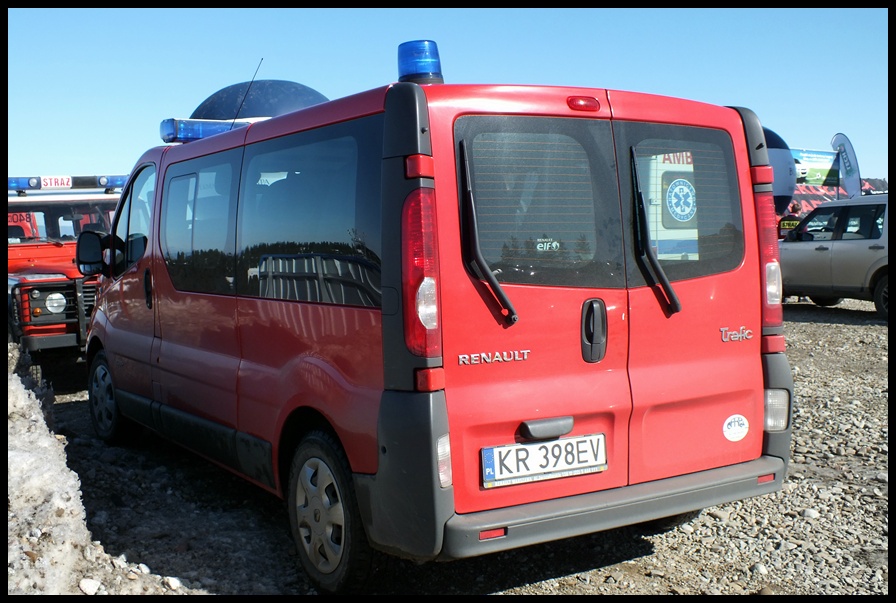 220[K]82 - SLKw Renault Trafic DCi 150  - KW PSP KrakÃ³w