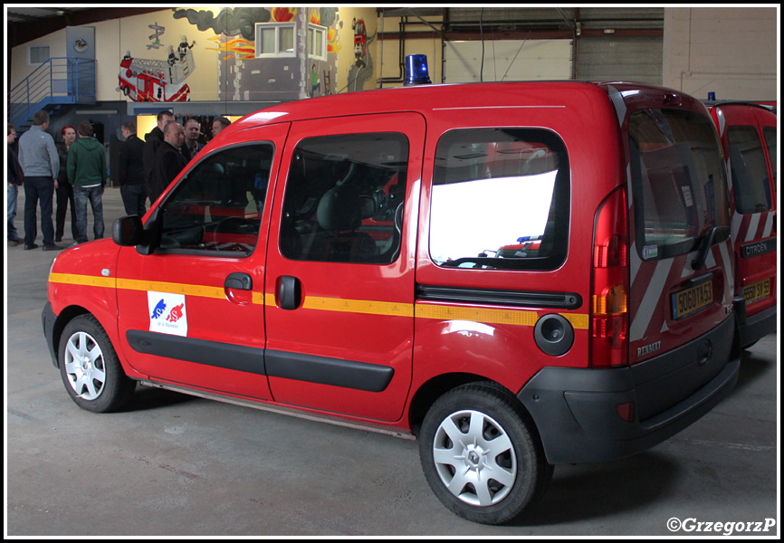 5060 TA 53 - VL Renault Kangoo/Durisotti - SDIS 53 de la Mayenne, Centre de Secours Château-Gontier