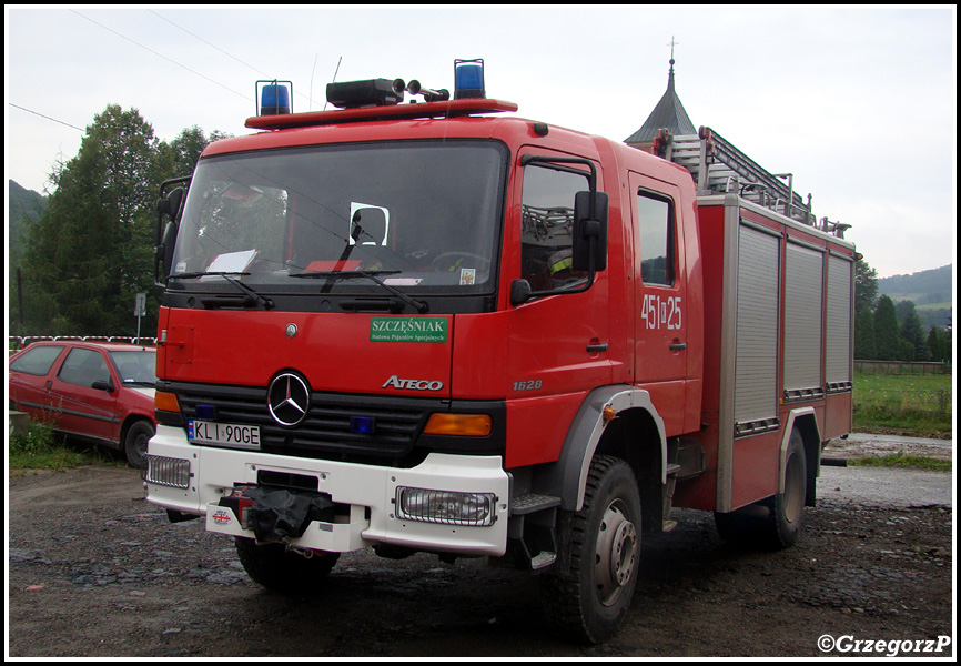 451[K]25 - GCBA 4/32 Mercedes Benz Atego 1628/BPS Szczęśniak - JRG Limanowa, posterunek Mszana Dolna*