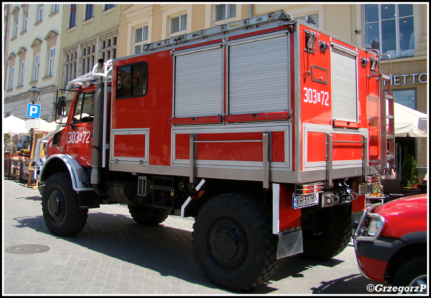 303[K]72 - SRwys Mercedes Benz Unimog U5000/Szczęśniak - JRG 3 Kraków