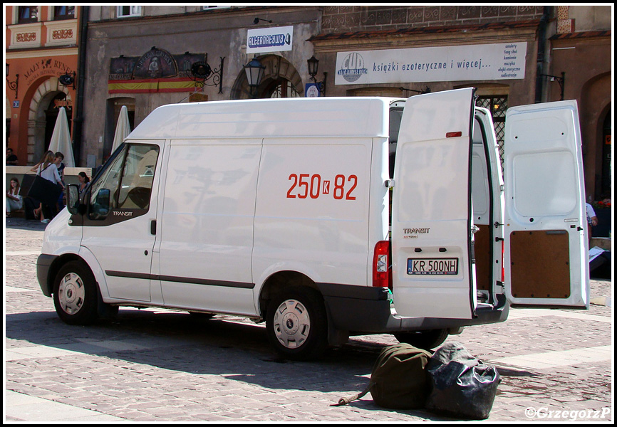 250[K]82 - SLKw Ford Transit 115 T260 - SA PSP KrakÃ³w