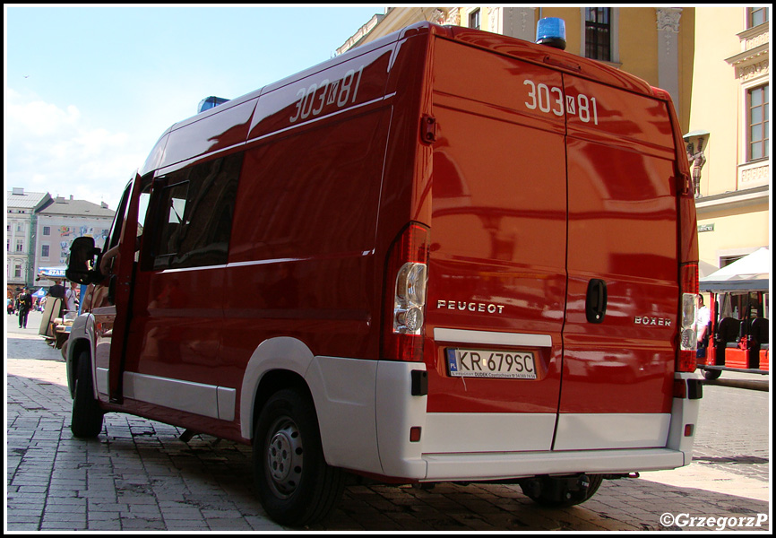 303[K]81 - SLKw Peugeot Boxer/Auto-Tech - JRG 3 Kraków