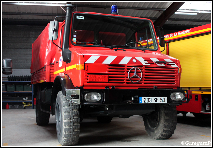 203 SE 53 - CDHR Mercedes Benz Unimog 1300L - SDIS 53 de la Mayenne, Centre de Secours ChÃ¢teau-Gontier