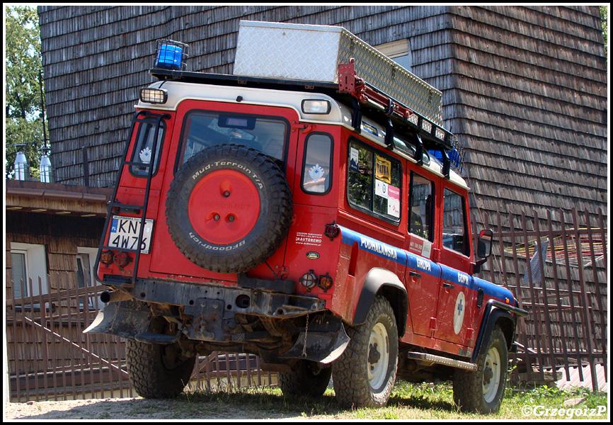 33 - Land Rover Defender 110 - Grupa PodhalaÅ„ska GOPR