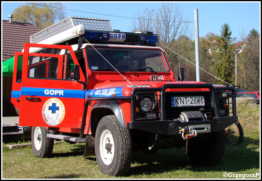 Land Rover Defender 110 - Grupa PodhalaÅ„ska GOPR