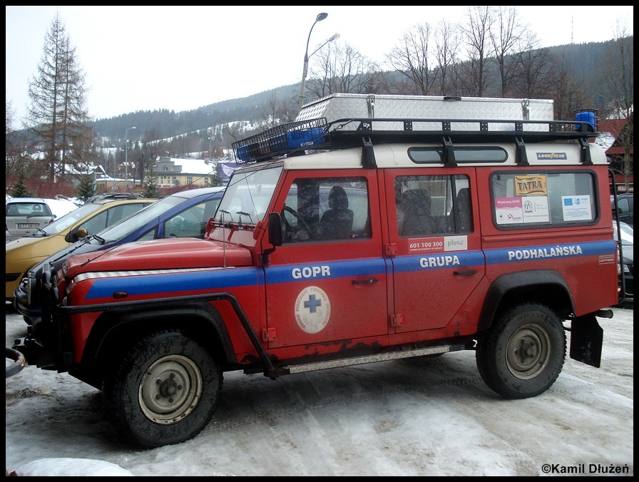 33 - Land Rover Defender 110 - Grupa PodhalaÅ„ska GOPR