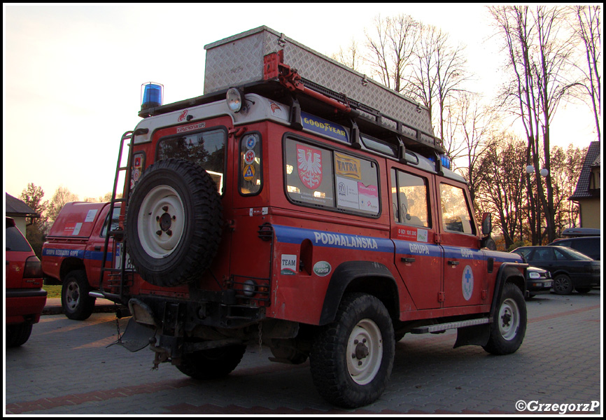 14 - Land Rover Defender 110 - Grupa Podhalańska GOPR*