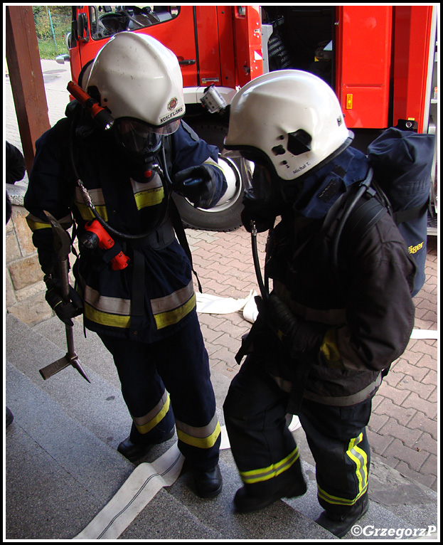 4.10.2012 - KoÅ›cielisko, ZespoÅ‚ SzkÃ³Å‚ - Manewry gminne