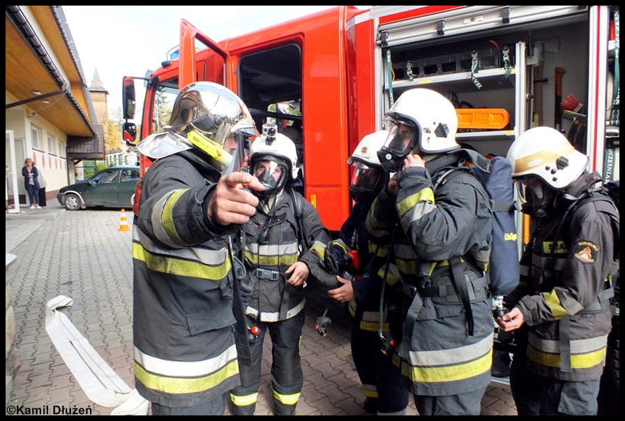 4.10.2012 - KoÅ›cielisko, ZespoÅ‚ SzkÃ³Å‚ - Manewry gminne