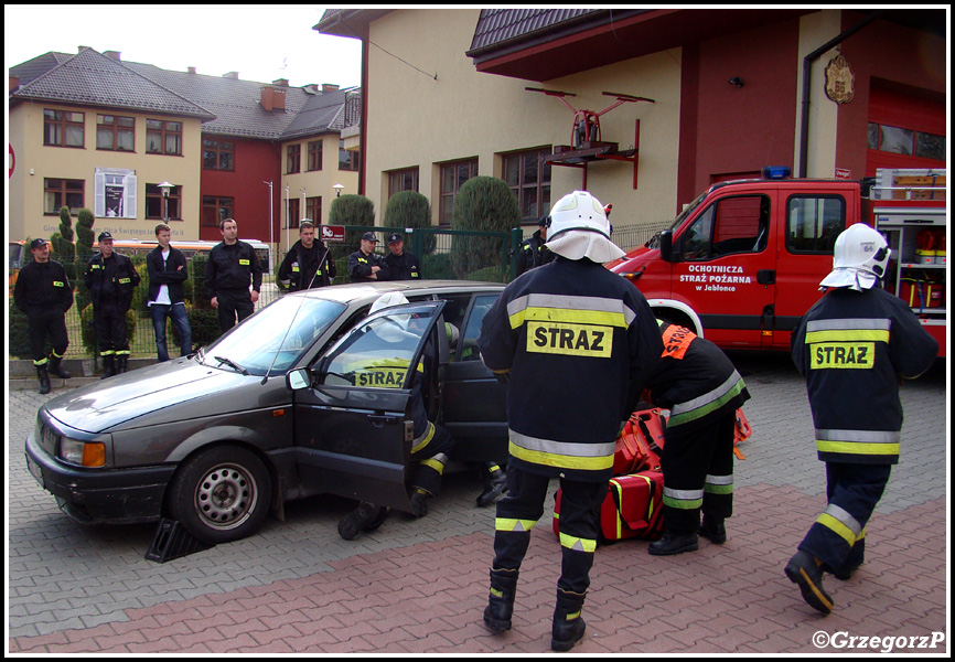 14.10.2012 - Raba WyÅ¼na, remiza - Manewry KSRG