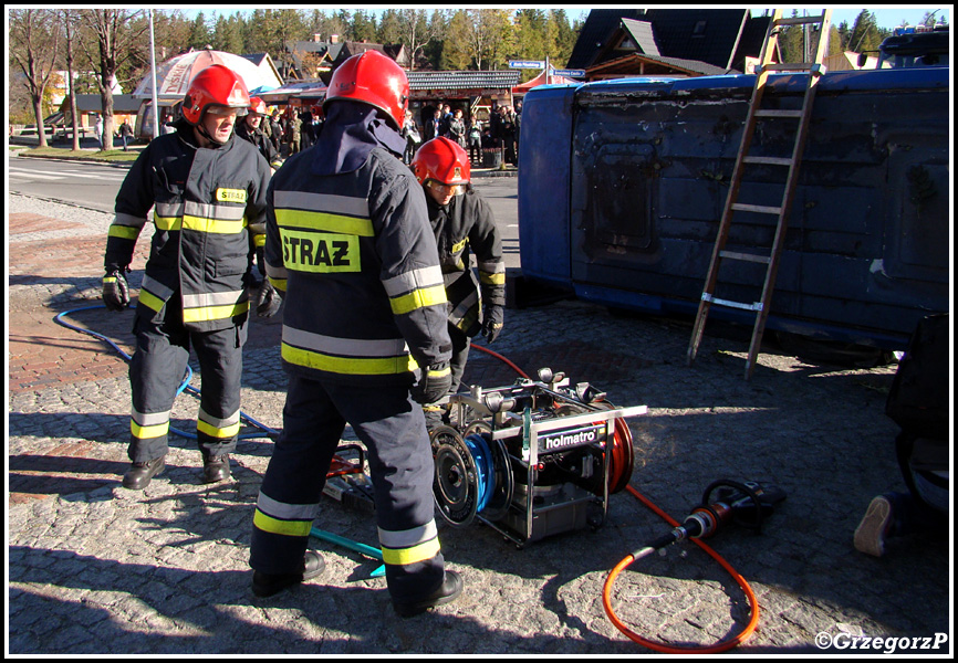 19.10.2012 - Zakopane, ul. BronisÅ‚awa Czecha - Manewry KSRG powiatu tatrzaÅ„skiego