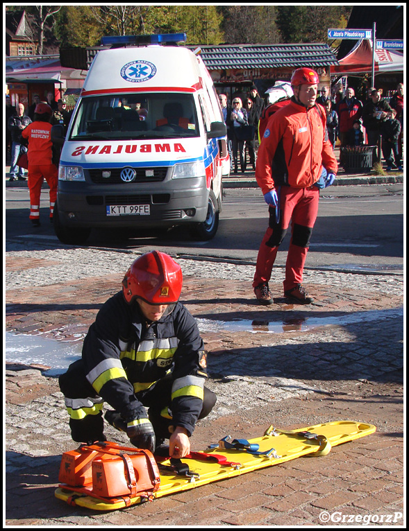 19.10.2012 - Zakopane, ul. BronisÅ‚awa Czecha - Manewry KSRG powiatu tatrzaÅ„skiego