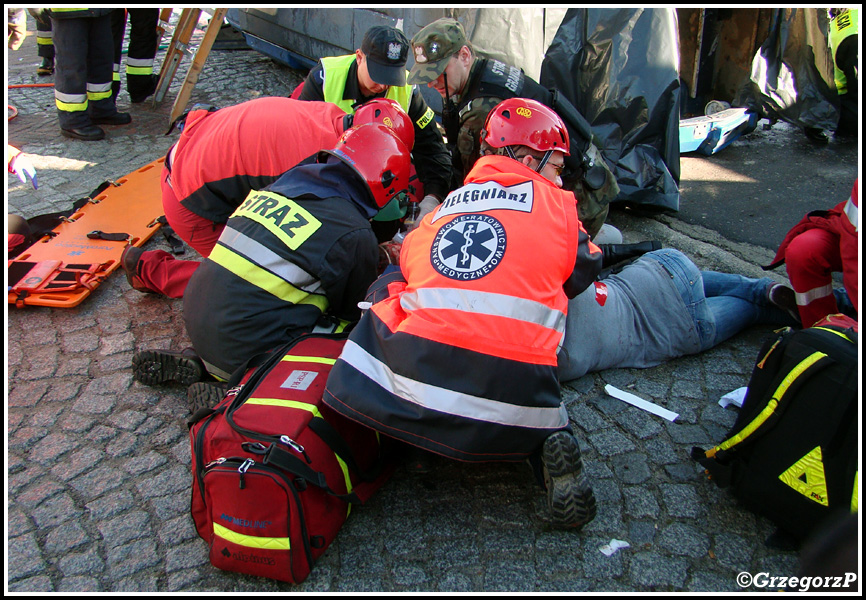 19.10.2012 - Zakopane, ul. BronisÅ‚awa Czecha - Manewry KSRG powiatu tatrzaÅ„skiego