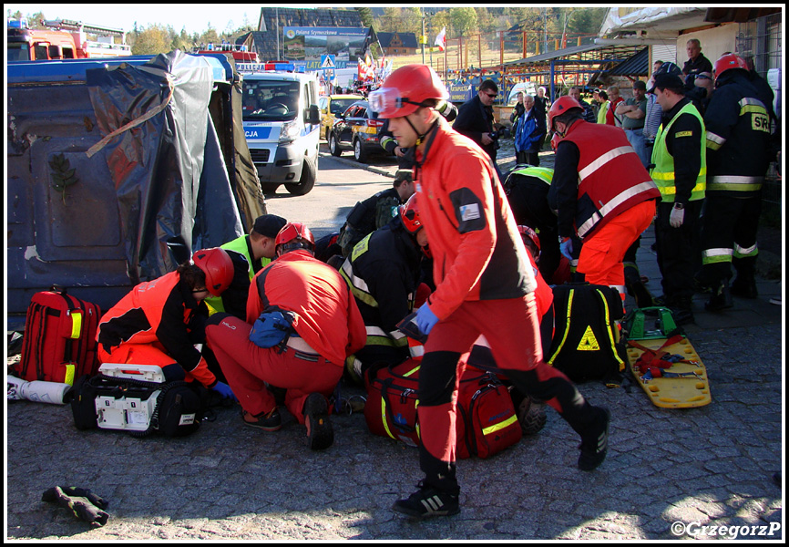 19.10.2012 - Zakopane, ul. BronisÅ‚awa Czecha - Manewry KSRG powiatu tatrzaÅ„skiego