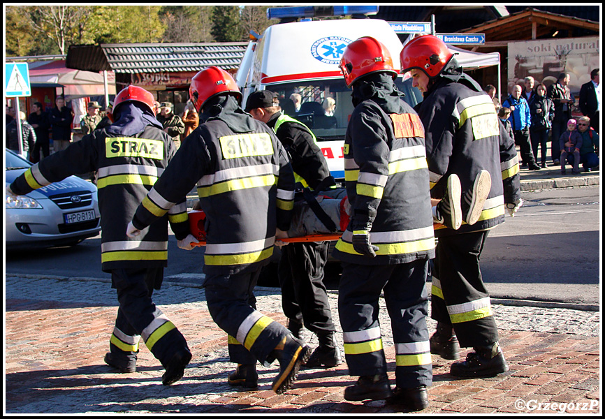 19.10.2012 - Zakopane, ul. BronisÅ‚awa Czecha - Manewry KSRG powiatu tatrzaÅ„skiego
