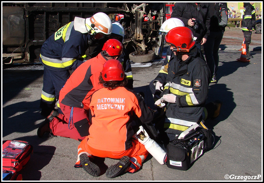 19.10.2012 - Zakopane, ul. BronisÅ‚awa Czecha - Manewry KSRG powiatu tatrzaÅ„skiego