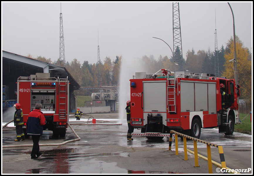 23.10.2012 - Nowy Targ, ul. Składowa - Wojewódzkie manewry w zakładzie GASPOL